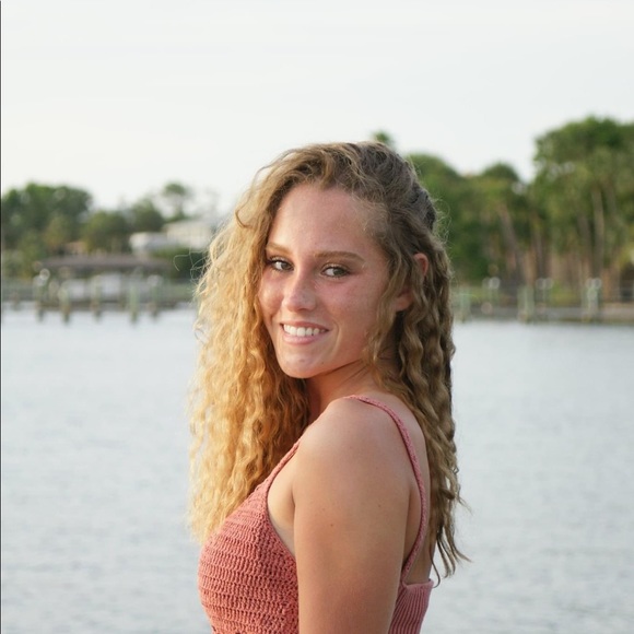 Meet your Posher, Grace - Picture 2 of 3